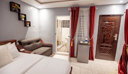 Executive Room