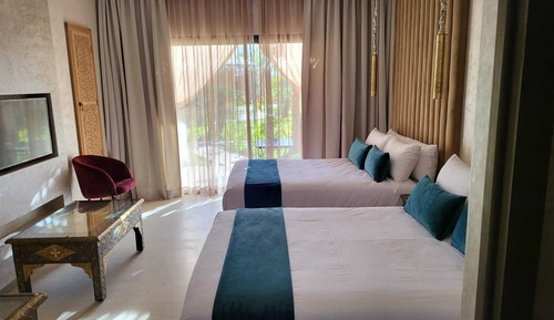 Twin Room, 2 Queen Beds