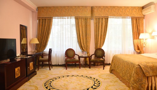 Standard Suite