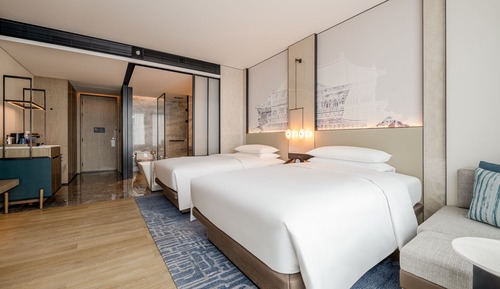 Room, 2 Double Beds, Lake View