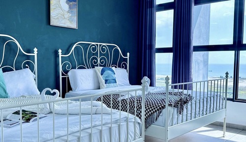 Premier Apartment, 3 Bedrooms, Balcony, Sea View
