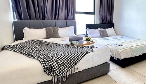 Premium Apartment, 3 Bedrooms, Kitchen, City View