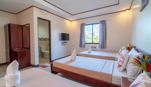 Triple Room