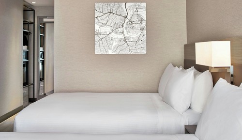 Standard Room, 2 Queen Beds, Non Smoking (Mobility/Hearing Access, Roll-in Shwr)