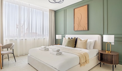 Deluxe Apartment, City View