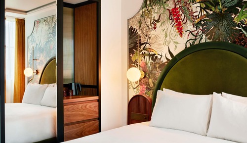 Room, 1 Queen Bed, City View (General Admission)