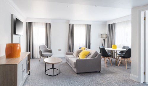 Suite (1 Super King)