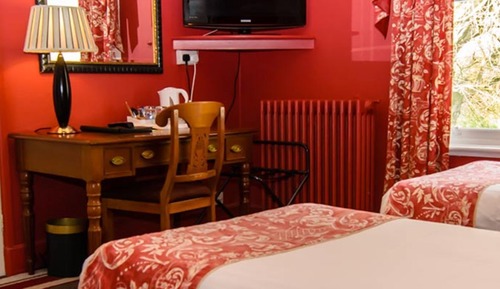 Standard Twin Room