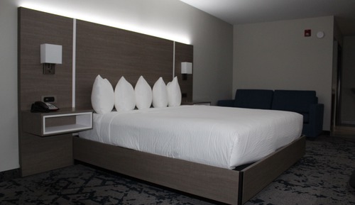 Room, 1 King Bed, Non Smoking (1st Floor)