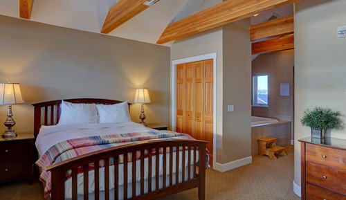 Condo, 1 Bedroom, Kitchen, Bay View
