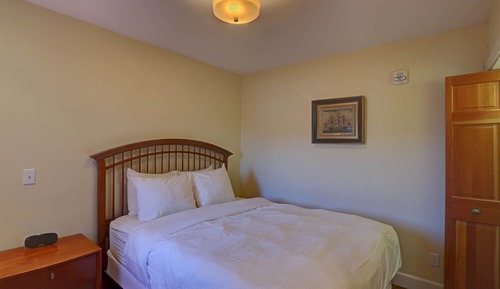 Condo, Kitchen, Bay View