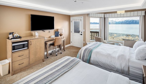 Luxury Room, 2 Queen Beds, Accessible
