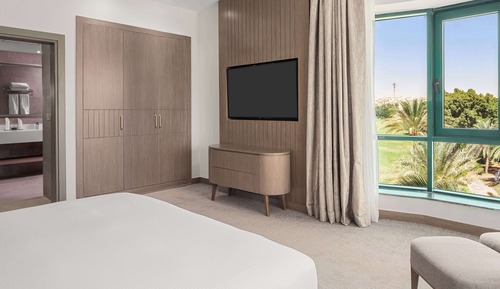 Deluxe Suite, 1 King Bed