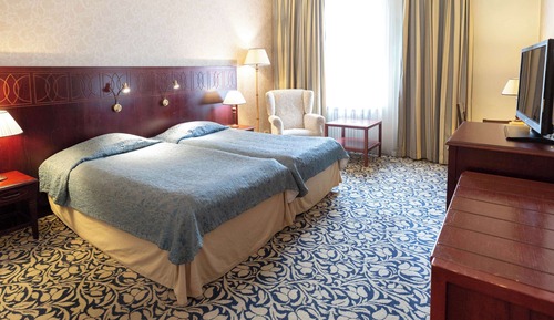 Superior Room (Best View - Castle)