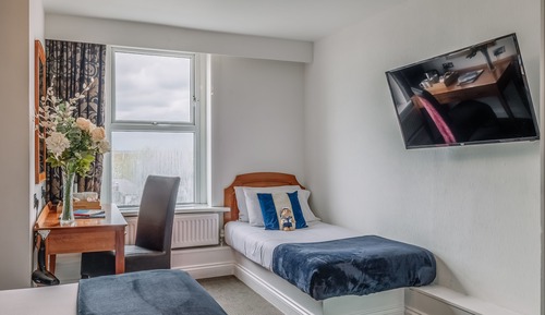 Classic Triple Room