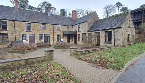 Stable Mews with Sofa Bed