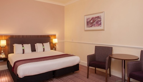 Standard Room, 1 Queen Bed with Sofa bed