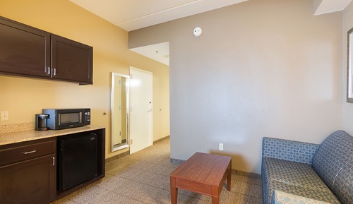 Suite, 2 Queen Beds, Non Smoking