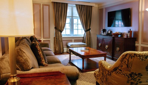 Sultan Suite, 1 King Bed with Sofa Bed