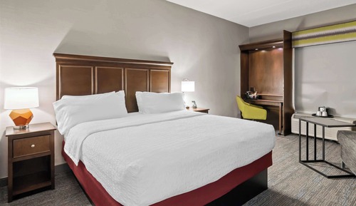 One king bed ns