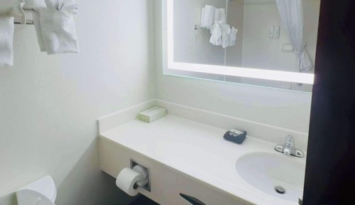 Suite, 1 King Bed, Non Smoking