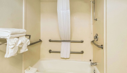 Room, 1 King Bed, Accessible, Non Smoking