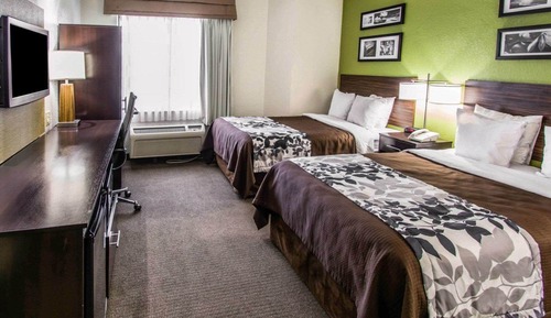 Room, 2 Queen Beds, Accessible, Non Smoking