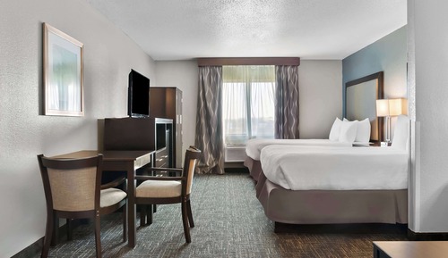Suite, 2 Queen Beds, Non Smoking, Refrigerator & Microwave (with Sofabed)