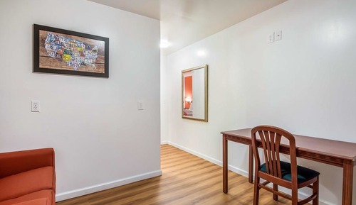 Suite, 2 Bedrooms