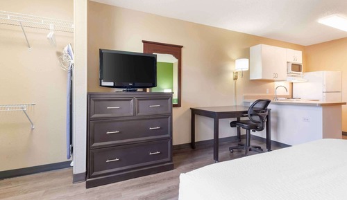 Studio, 1 Queen Bed, Non Smoking