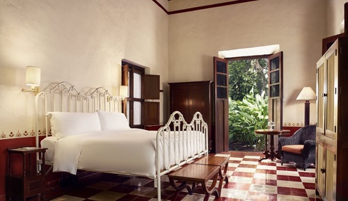 Suite, 1 King Bed