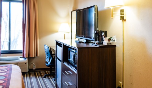 Standard Room, 1 Queen Bed