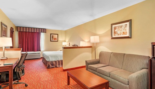 Suite, 1 King Bed, Non Smoking, Refrigerator & Microwave
