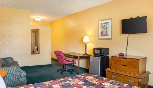 Room, 1 Queen Bed, Non Smoking