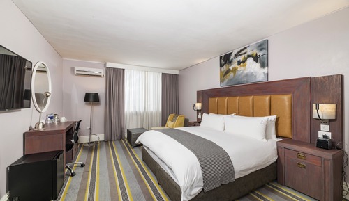 Standard Room, 1 King Bed, City View (Mountain View)