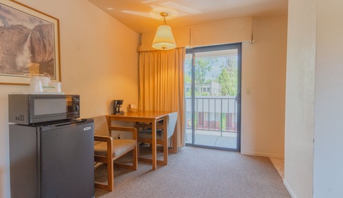 Deluxe Room, 1 King Bed