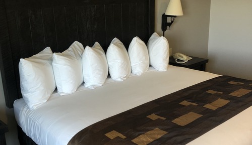 Standard Room, 1 King Bed (One King Bed Grizzly Building)