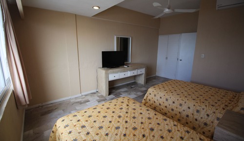 Standard Room, 2 Double Beds, Ocean View