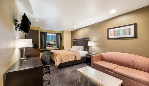 Suite, 1 King Bed with Sofa bed, Accessible, Non Smoking