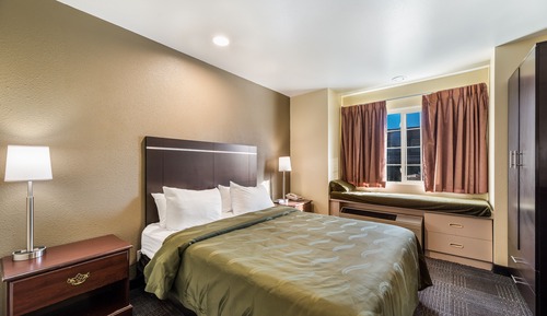 Room, 1 Queen Bed, Accessible, Non Smoking