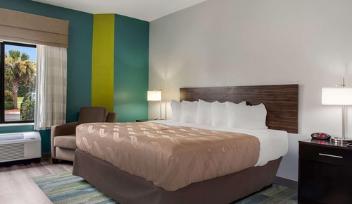 Room, 1 Queen Bed, Accessible, Non Smoking