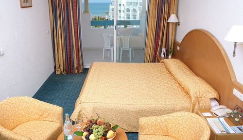 Quadruple Room (4 Adults)