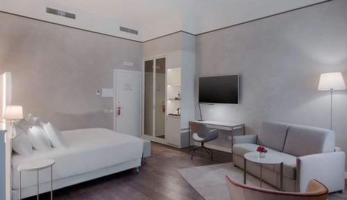 Premium Room