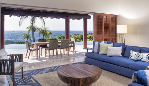 Luna Ocean Villa