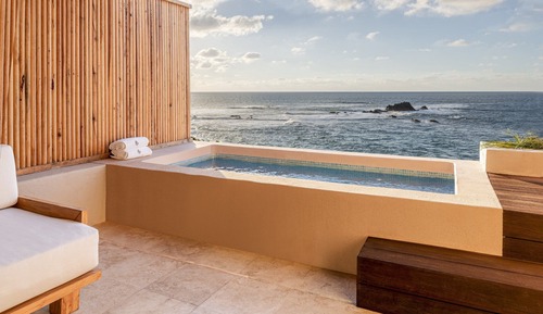 Oceanfront Plunge Pool Casita Two Double