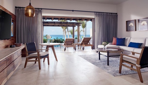 Ocean Plunge Pool Suite
