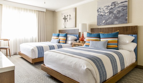 Standard Room, 2 Queen Beds (Traditional 2 Queens)