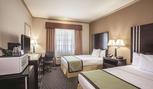 Room, 2 Double Beds, Accessible, Pool View (Mobility/Hearing Impaired Accessible)