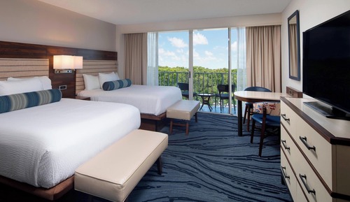 Room, 2 Queen Beds, Balcony