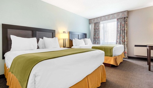 Room, 2 Queen Beds, Non Smoking